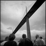 14 - Odile LAPUJOULADE - Sous le pont de Millau